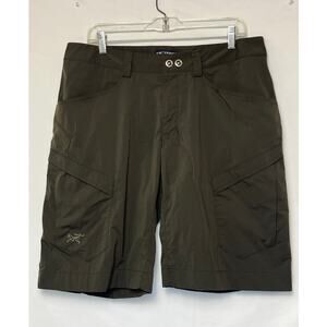Arc’teryx Men’s Size 36 Brown Cargo Pocket Logo Outdoor Hiking Shorts Technical